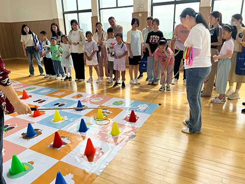 “繽紛童年 快樂六一”上海創(chuàng)力集團(tuán)舉辦親子活動(圖5)