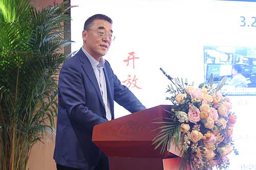 劉峰xueshu.jpg